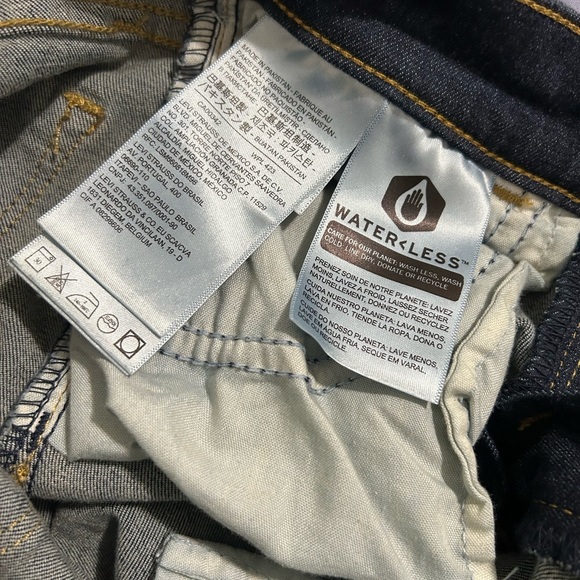 NavyBlue Denim
Casual.
Super skinny - Picture 4 of 4